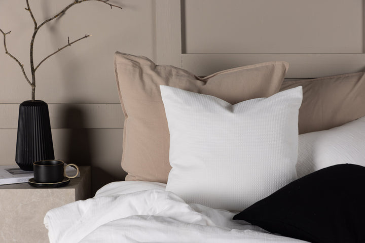 Venture Home Celine Cushion Cover Poly Waffle - White 50x50