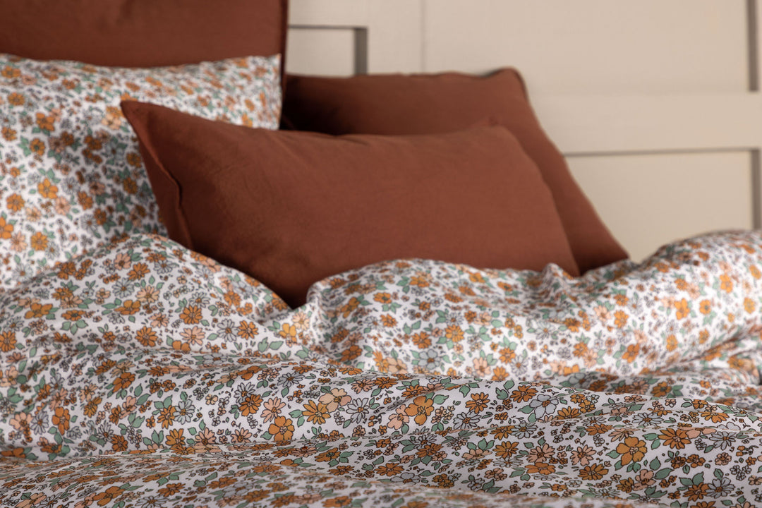Venture Home Vicky Bedset - Brown / 200x150+50x60cm