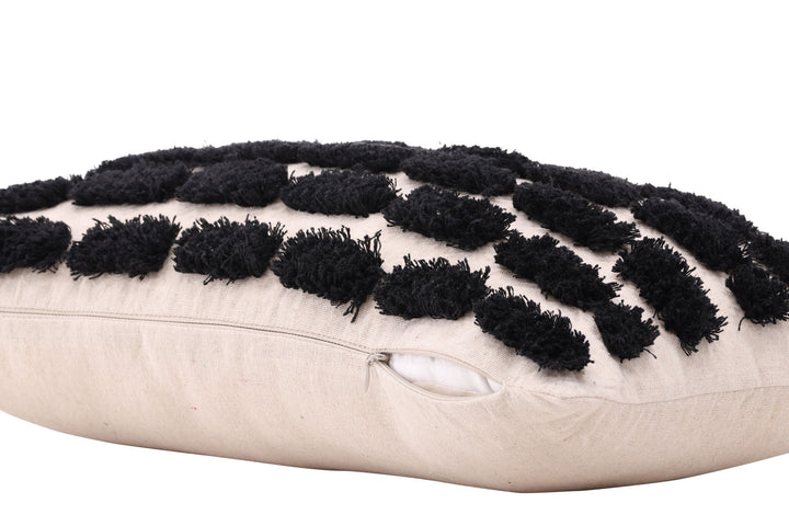 Venture Home Lova Cushion Cover Poly with tufe - Beige/Black 30x50