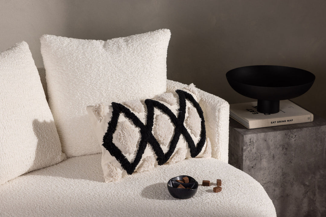 Venture Home Emelie Cushion Cover Polycotton - Black/White / 30x50