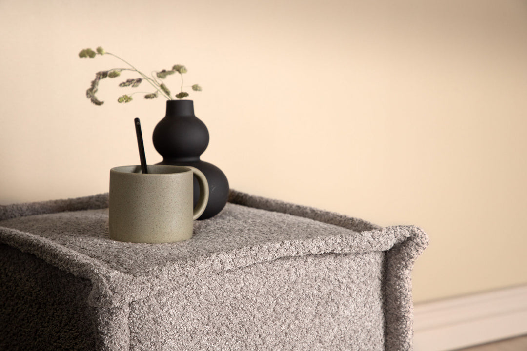 Venture Home Castine Ottoman/Pouf - Light Grey / Boucle