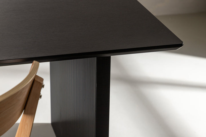 Venture Home Vail Dining Table - Black / Smoked Black MDF