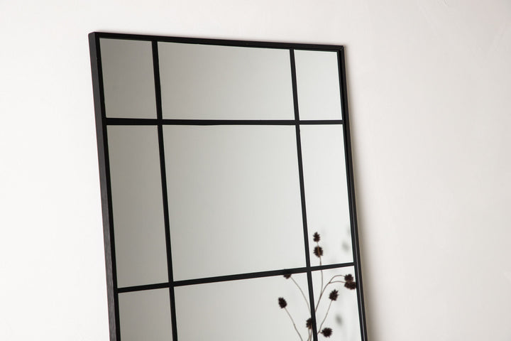 Venture Home Lake Small Mirror - Black / Clear Mirror glass
