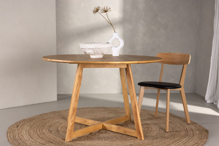 Venture Home Yakidon Dining Table - Rubberwood / Oaklook MDF