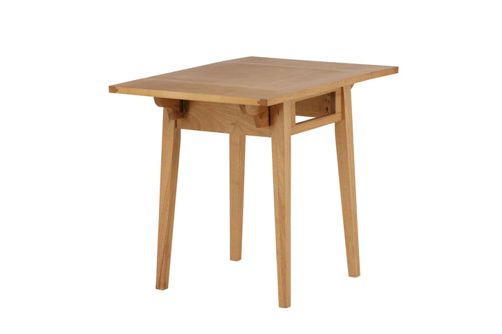 Venture Home Yakidon Dining Table - Rubberwood / Oaklook MDF