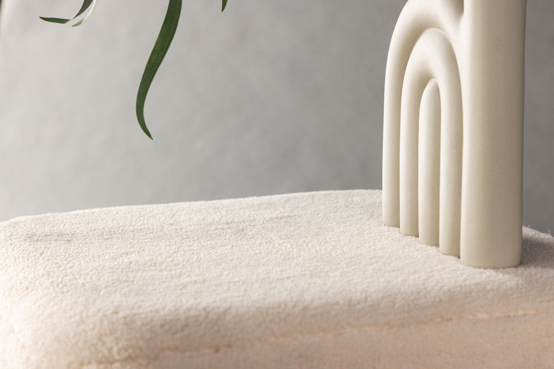 Venture Home Newton Ottoman/Pouf - Silver / Offwhite Fleece