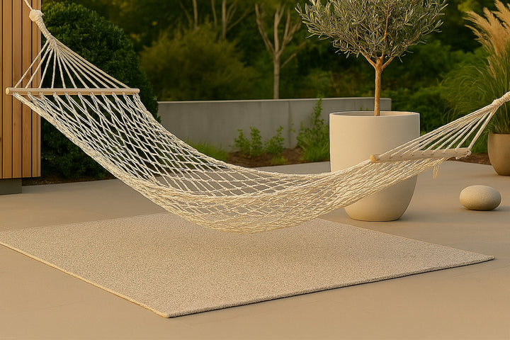 Venture Home Ubud Hammock Mesh - Offwhite