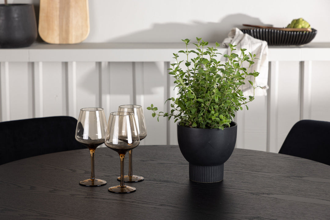 Venture Home Olivia Dining Table - Black / Black Veneer +Night Dining Chair - Black / Black Velvet _4