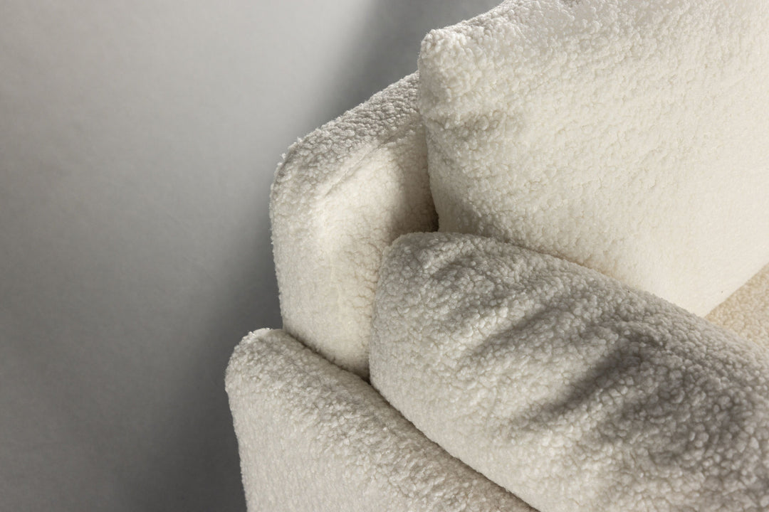 Venture Home Vindel Sofa - / White Teddy