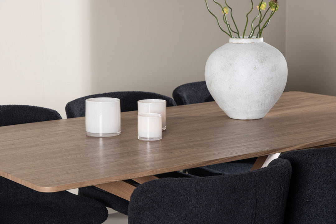 Venture Home Piazza Dining Table with Modesto Dining Chair