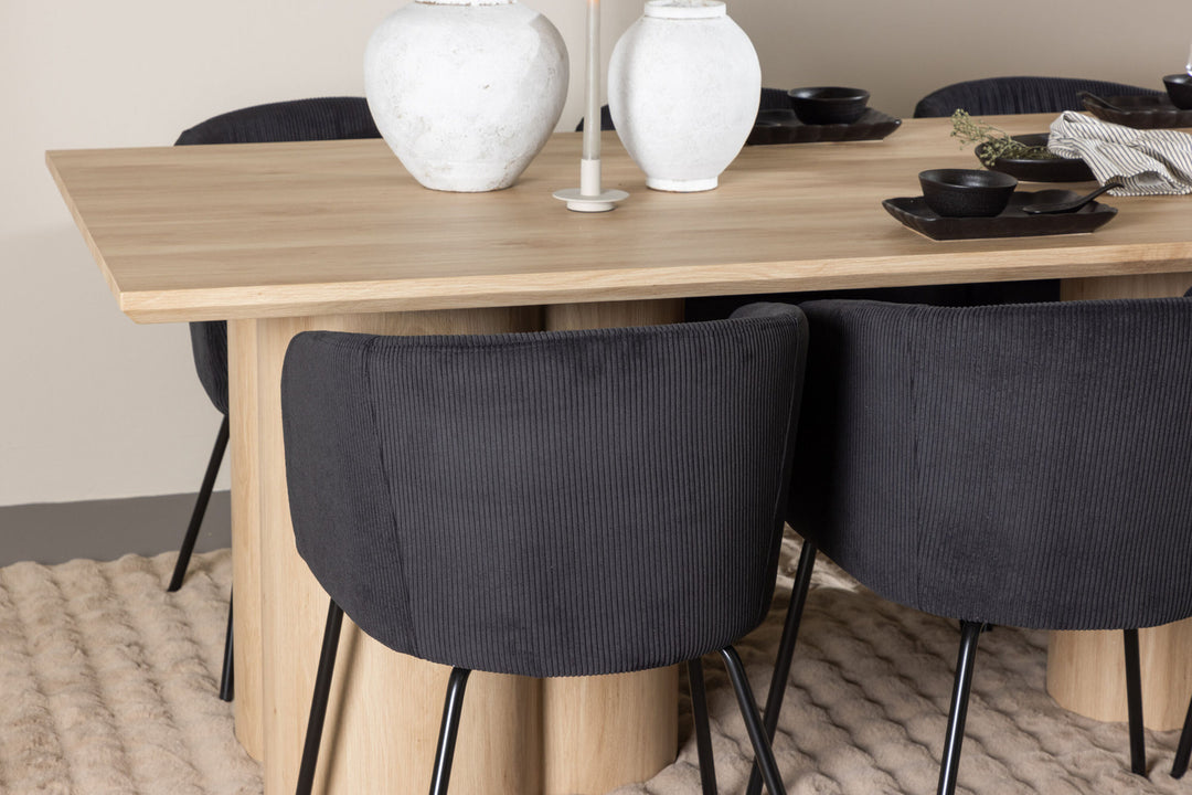 Venture Home Olivia Dining Table with Berit Dining Chair