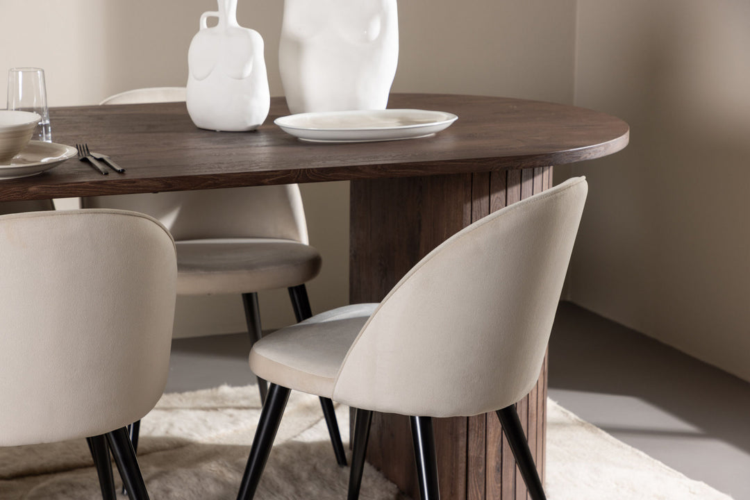Venture Home Härön Dining Table with Velvet Dining Chair