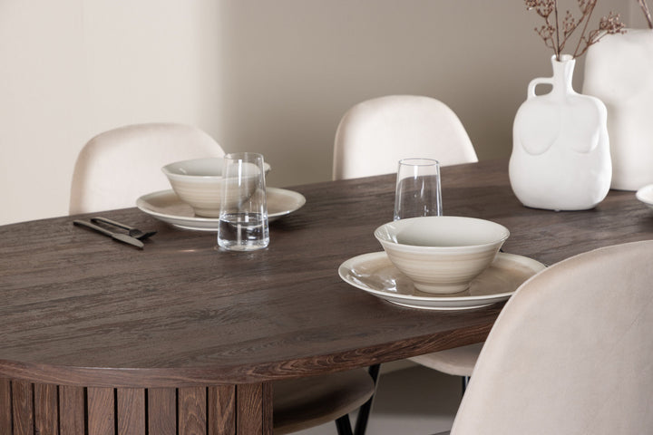 Venture Home Härön Dining Table with Polar Dining Chair