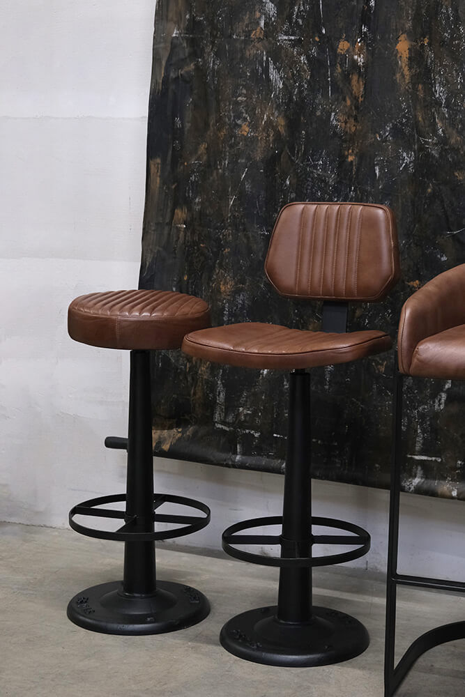 Trademark Living Vejle barstol med drejefunktion