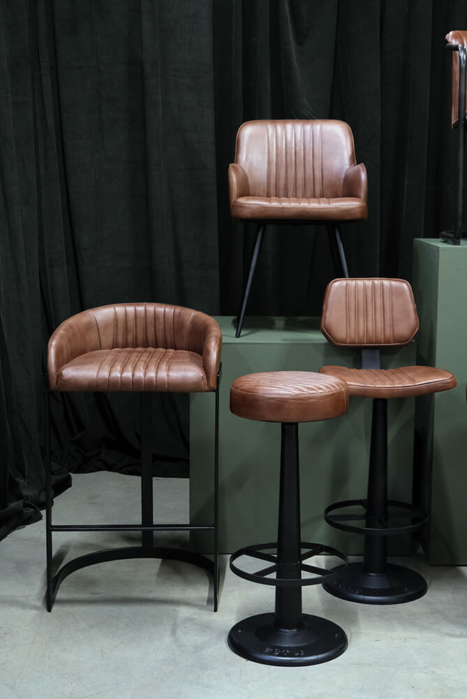 Trademark Living Vejle barstol med drejefunktion