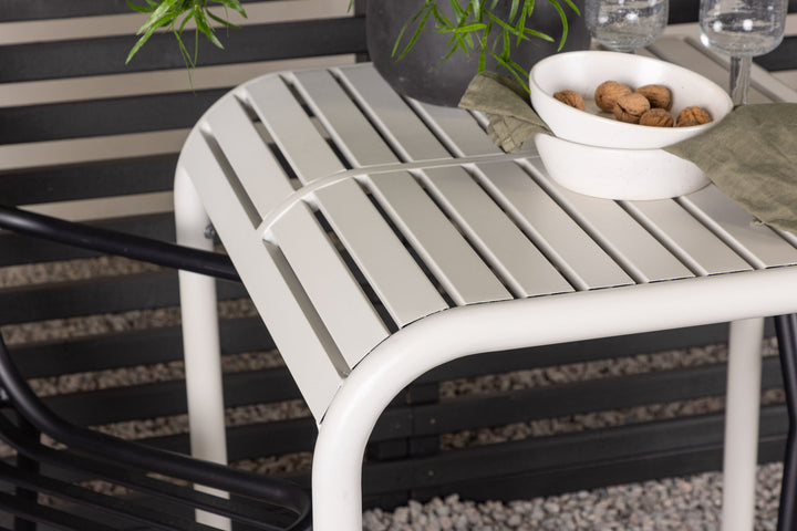 Venture Home Borneo Cafetable Aluminium - Beige / Kvadrat 70*70* +Peking Diningchair Aluminium - Black / _2