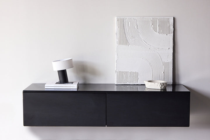 Venture Home Fristad TV Stand 160x45x35 cm - MDF with Black Glossy PU Lacquer Painting