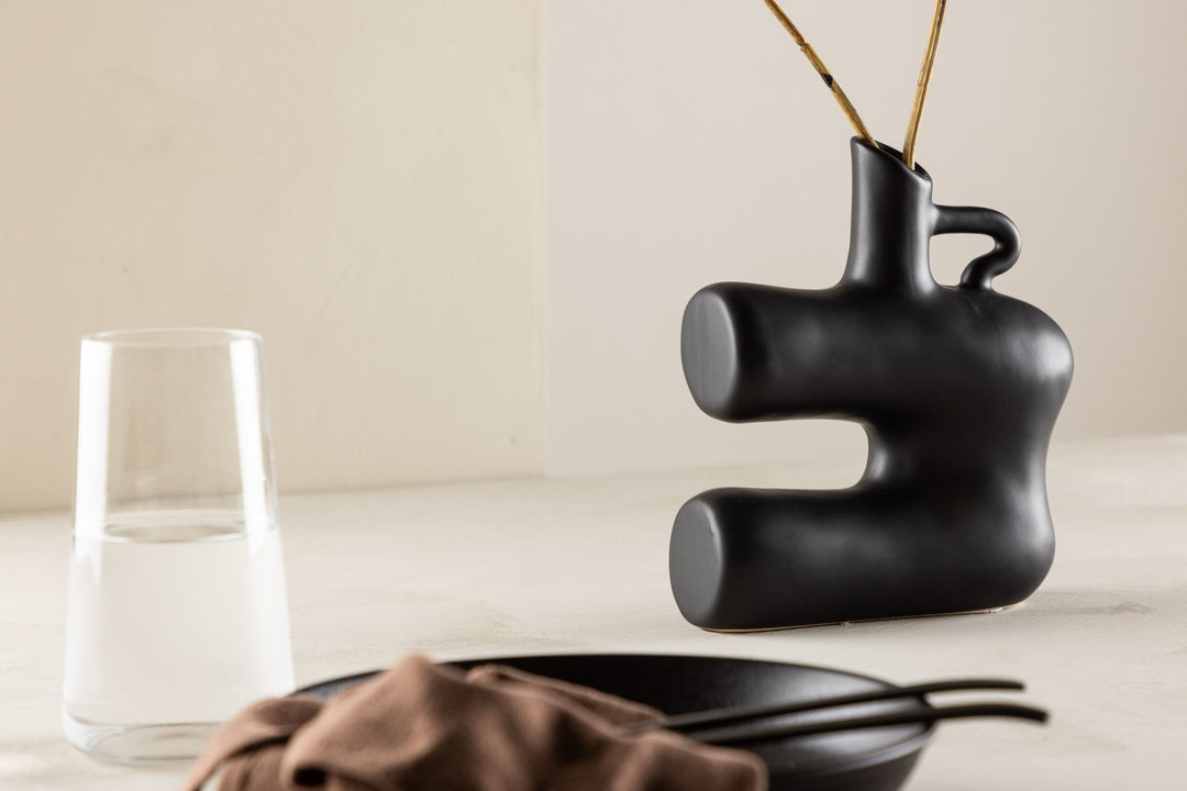Venture Home Dity Vase - Matte Black - 18*7*19Hcm