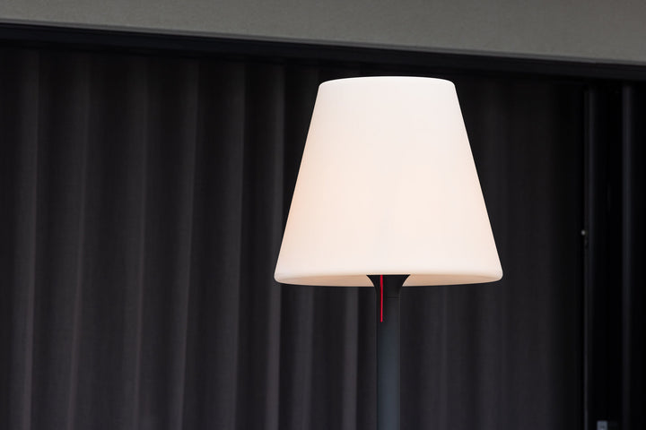 Venture Home Moris Floor Lamp ø50*187cm - Black/white /