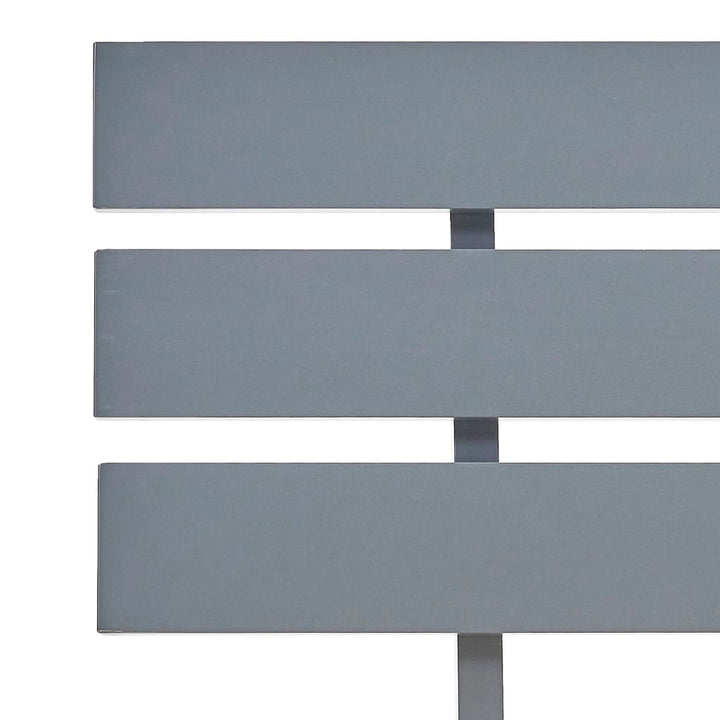 sengestel massivt fyrretræ 140 x 200 cm grå