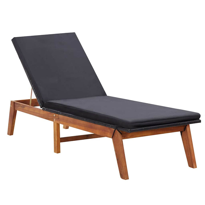 liggestol med bord polyrattan og massivt akacietræ