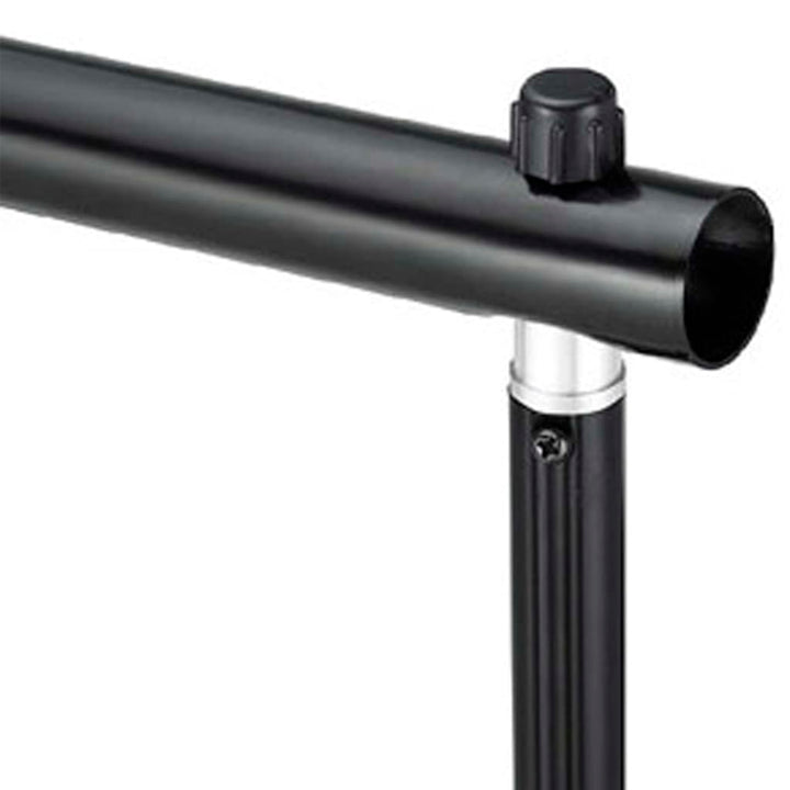 fotostudieudstyr med baggrund, lamper og paraplyer