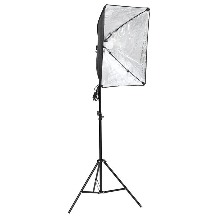 fotostudiesæt med softboxlampe og baggrund