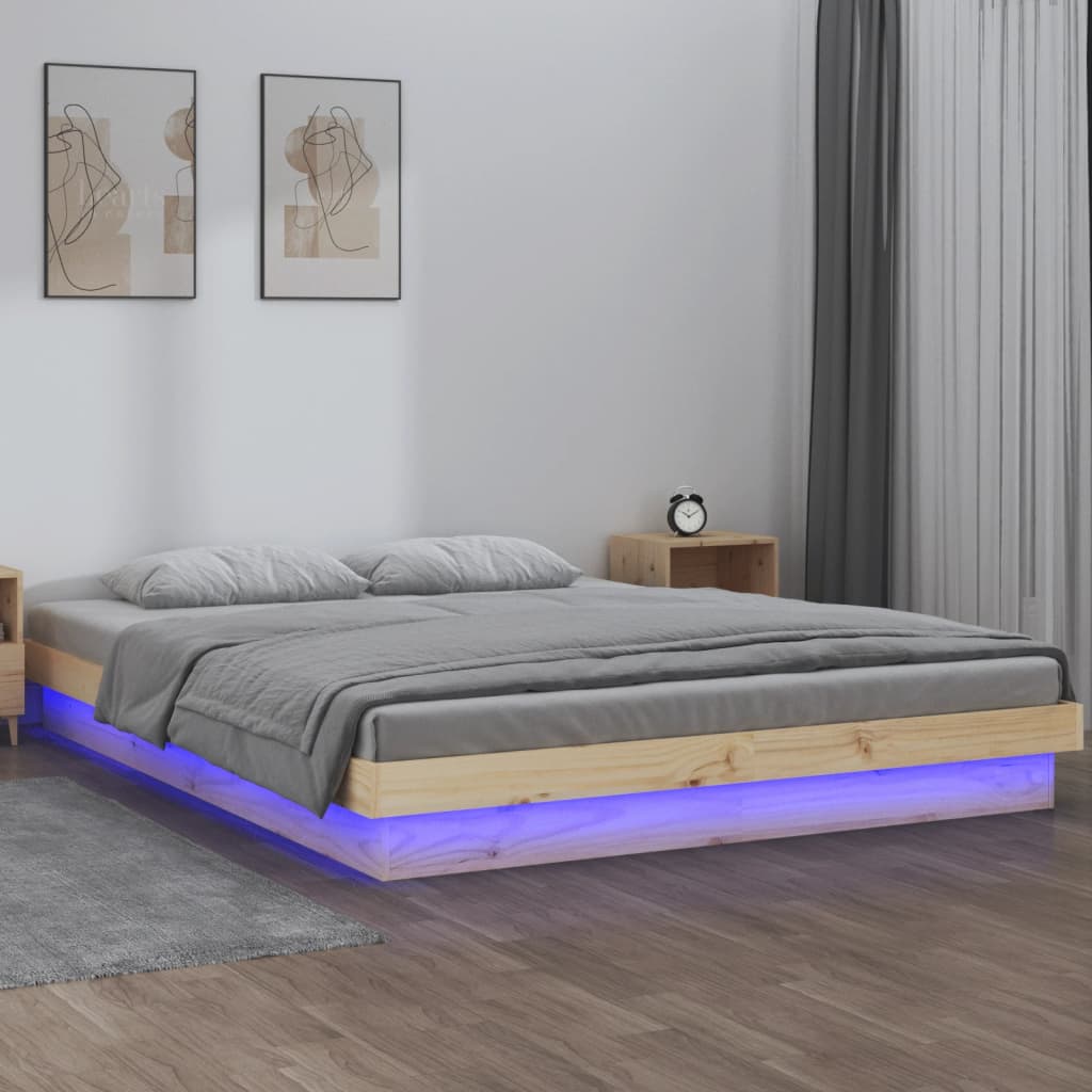 sengeramme med LED-lys 120x200 cm massivt træ