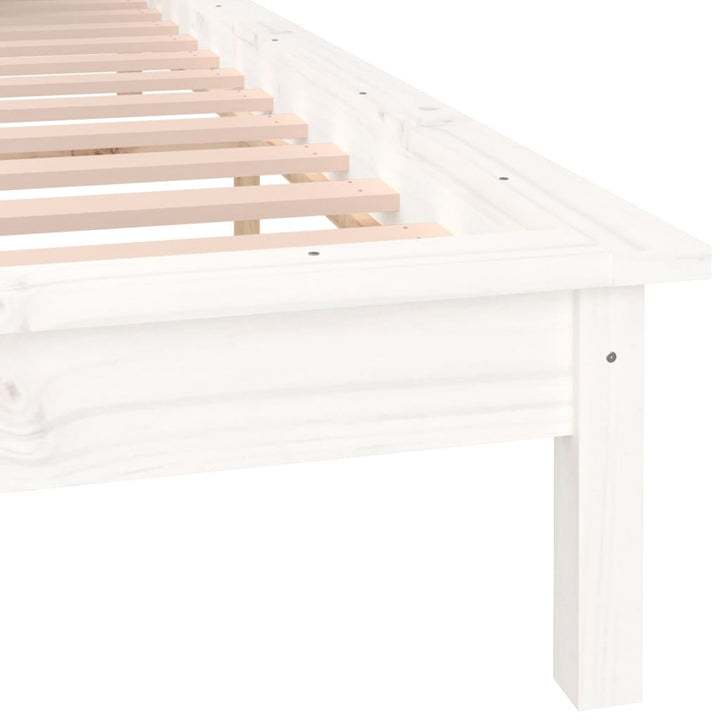 sengeramme med LED-lys 140x200 cm massivt træ hvid