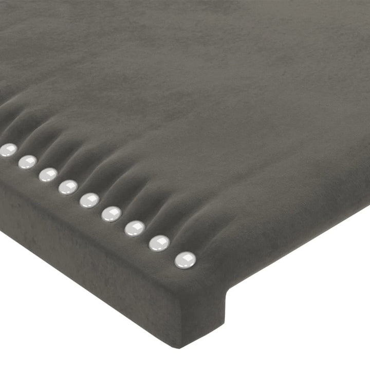 sengegavl mørkegrå 200x5x118/128 cm fløjl