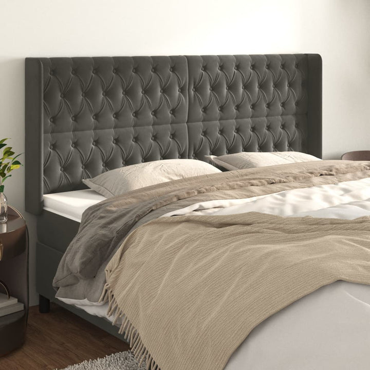 sengegavl med kanter 203x16x118/128 cm fløjl mørkegrå