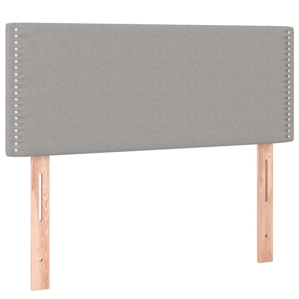 sengegavl med LED-lys 80x5x78/88 cm stof lysegrå