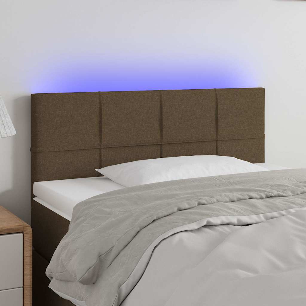 sengegavl med LED-lys 90x5x78/88 cm stof mørkebrun