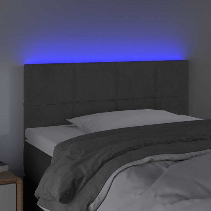 sengegavl med LED-lys 90x5x78/88 cm fløjl mørkegrå