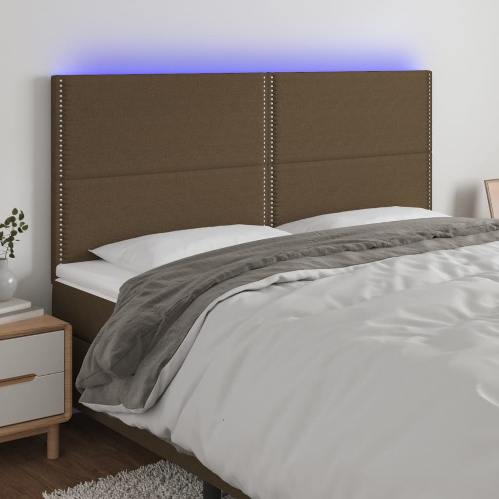 sengegavl med LED-lys 200x5x118/128 cm stof mørkebrun
