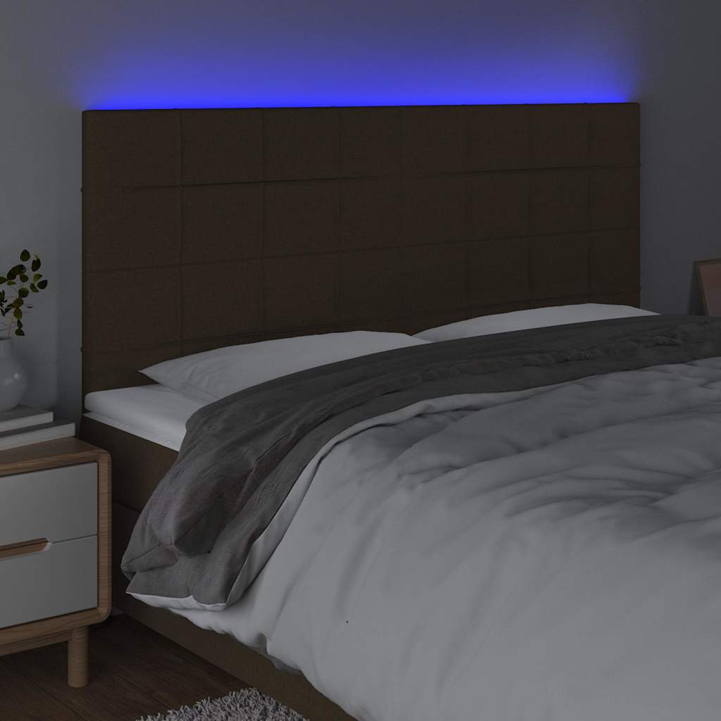 sengegavl med LED-lys 180x5x118/128 cm stof mørkebrun