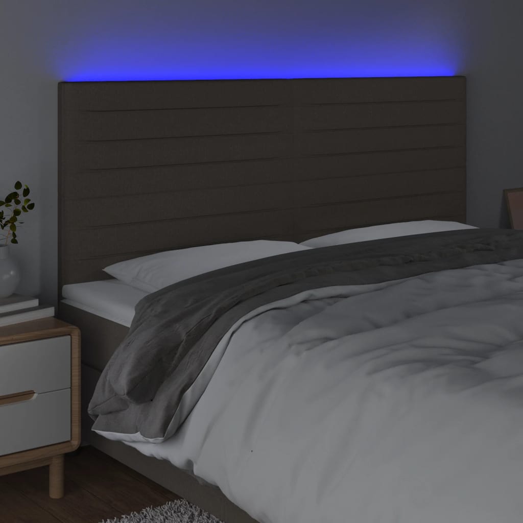 sengegavl med LED-lys 160x5x118/128 cm stof gråbrun