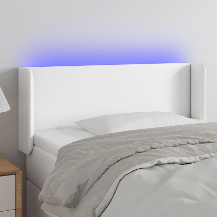 sengegavl med LED-lys 103x16x78/88 cm kunstlæder hvid