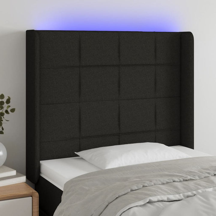 sengegavl med LED-lys 103x16x118/128 cm stof sort