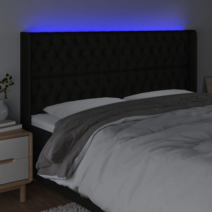 sengegavl med LED-lys 183x16x118/128 cm stof sort