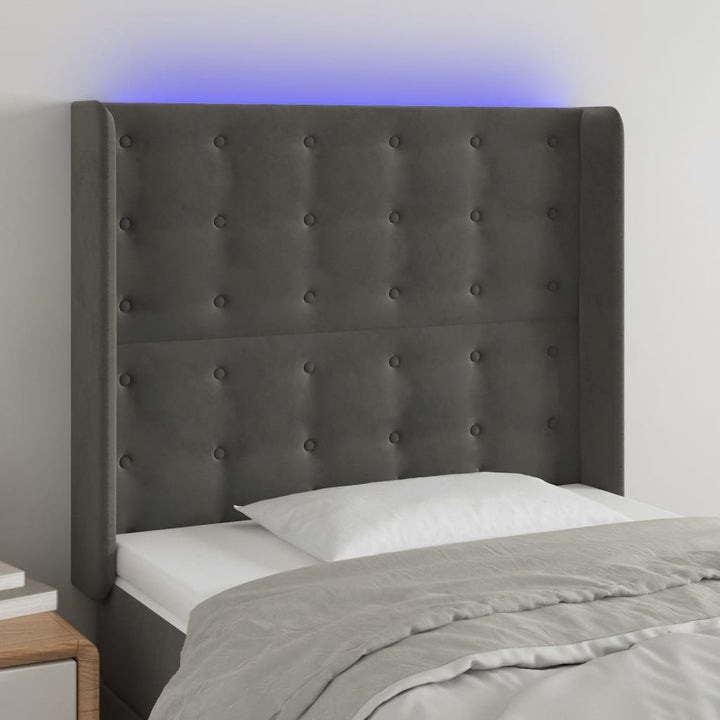 sengegavl med LED-lys 103x16x118/128 cm fløjl mørkegrå