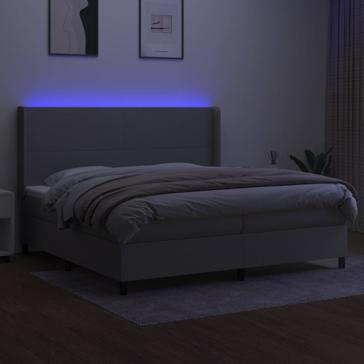 kontinentalseng med LED-lys 200x200 cm stof lysegrå