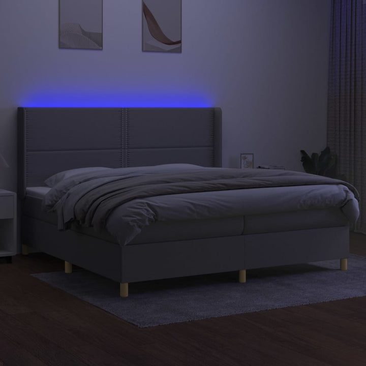 kontinentalseng med LED-lys 200x200 cm stof lysegrå