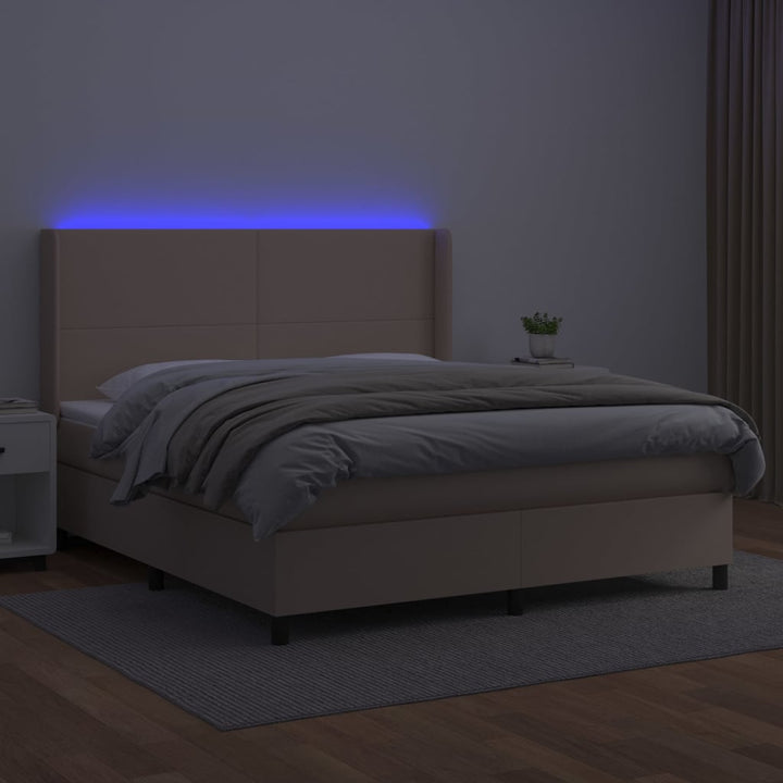 kontinentalseng LED-lys 180x200 cm kunstlæder cappuccinofarvet