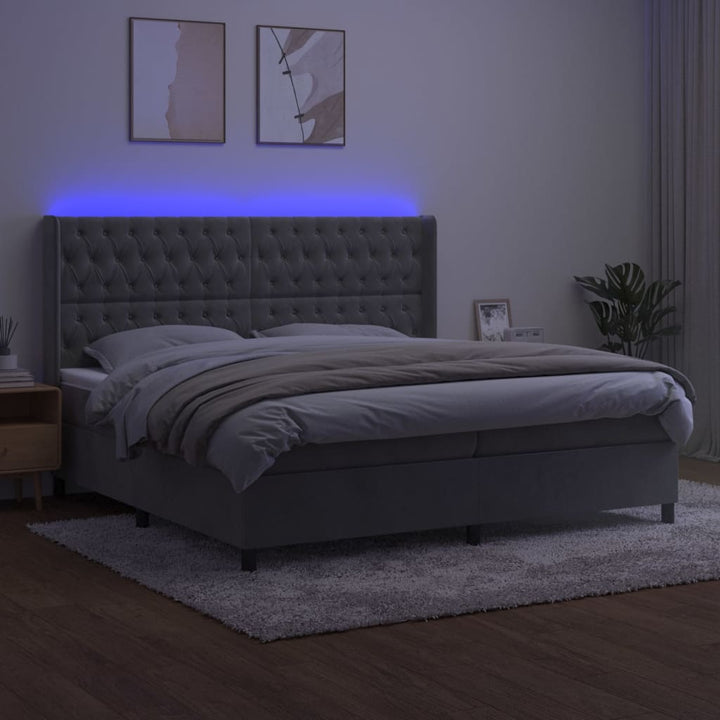 kontinentalseng med LED-lys 200x200 cm fløjl lysegrå