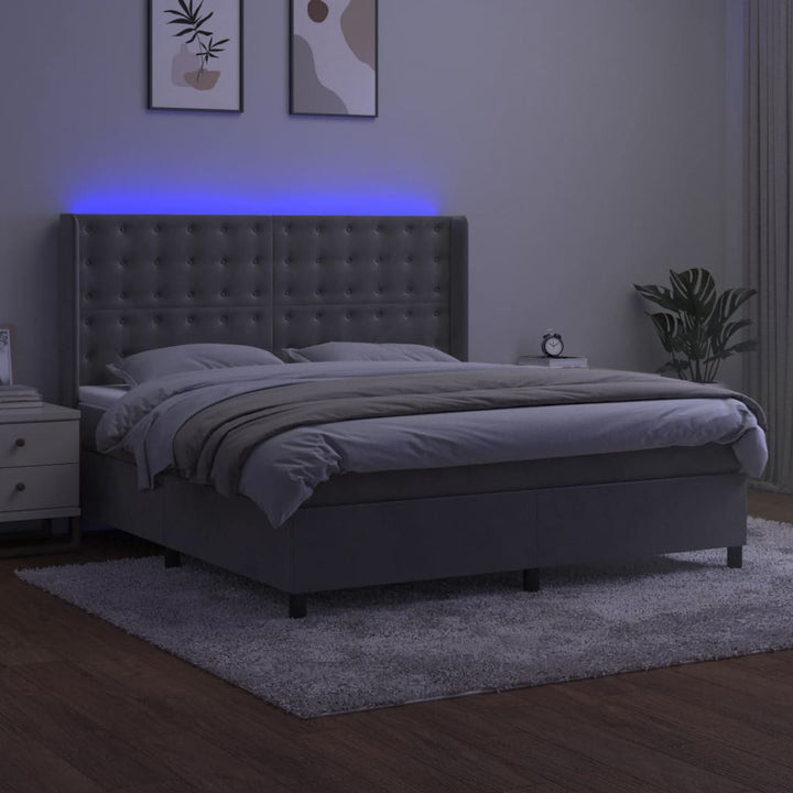 kontinentalseng med LED-lys 180x200 cm fløjl lysegrå