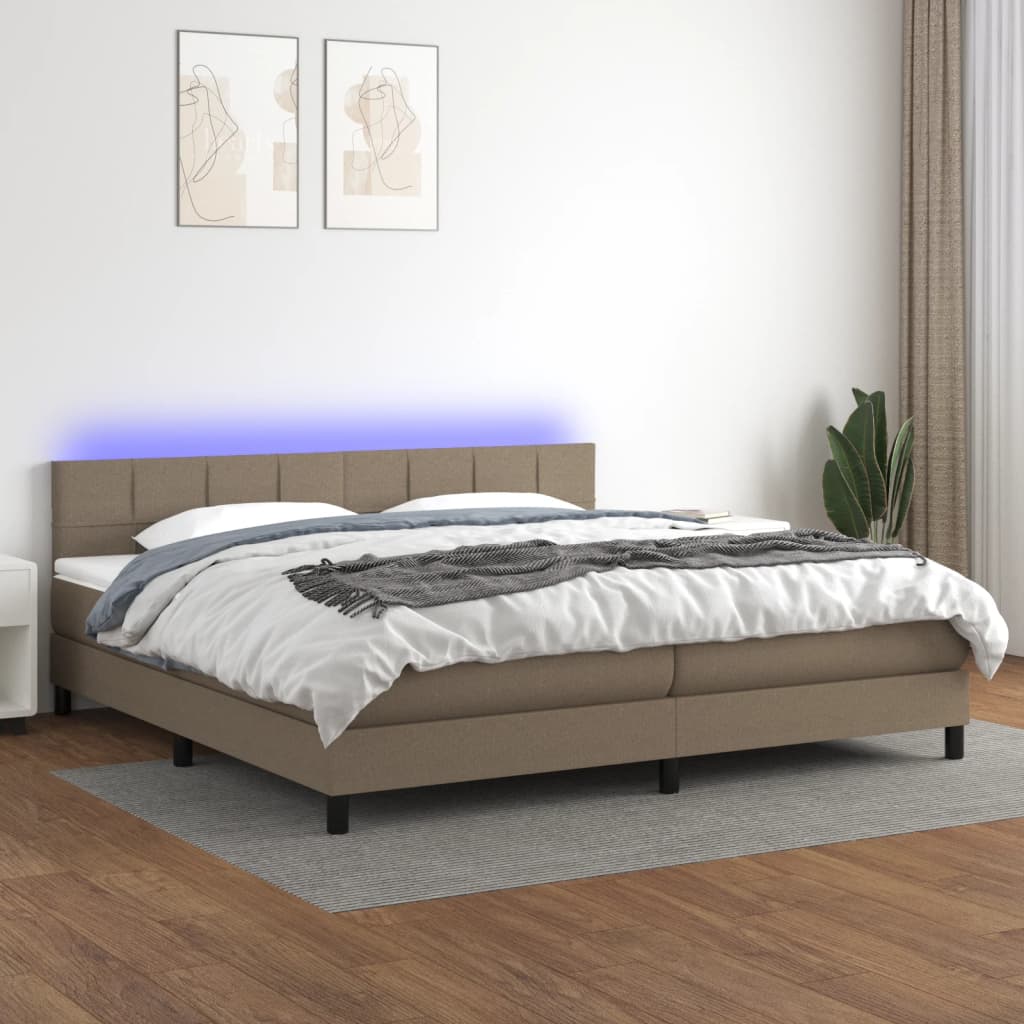 kontinentalseng med LED-lys 200x200 cm stof gråbrun