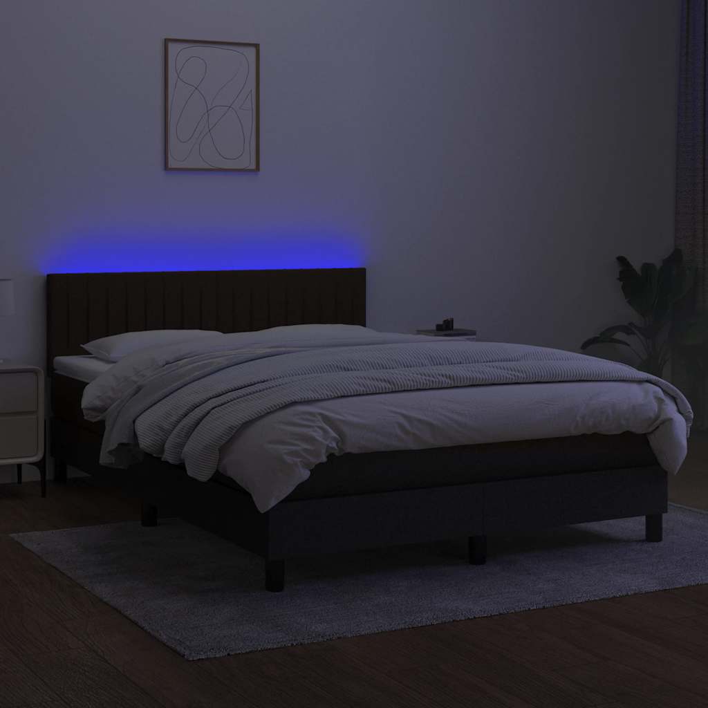 kontinentalseng med LED-lys 140x190 cm stof sort