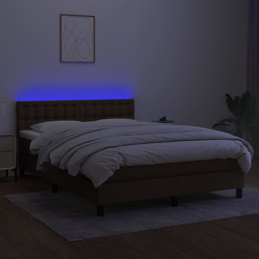 kontinentalseng med LED-lys 140x190 cm stof mørkebrun