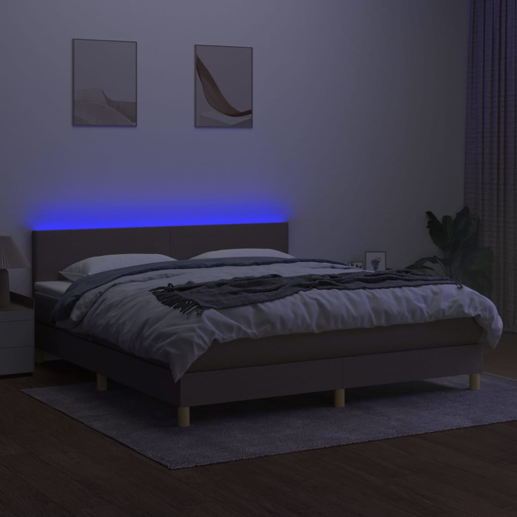 kontinentalseng med LED-lys 180x200 cm stof gråbrun